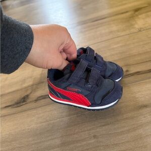 Puma Kids Navy and Red Hook-and-Loop Sneakers